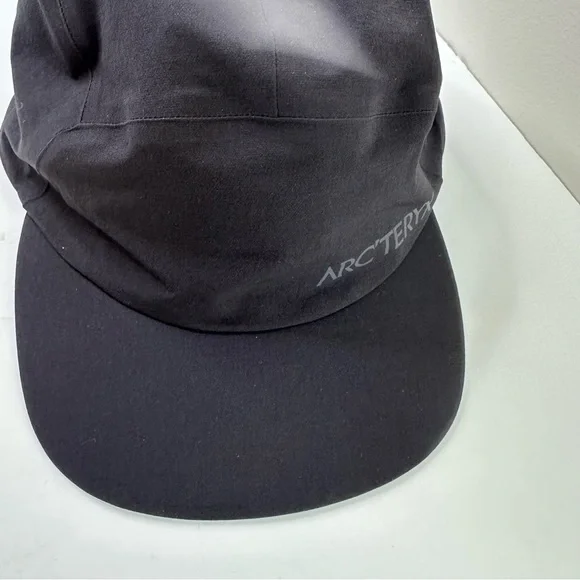 Arc’teryx Paltz Cap in Black NWT L/XL - Picture 4 of 6